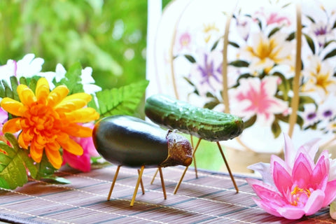 ペットのお盆の迎え方〜準備、お供え、お墓参り、自宅での供養〜